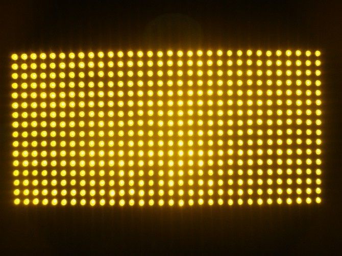 sarı p10 led panel
